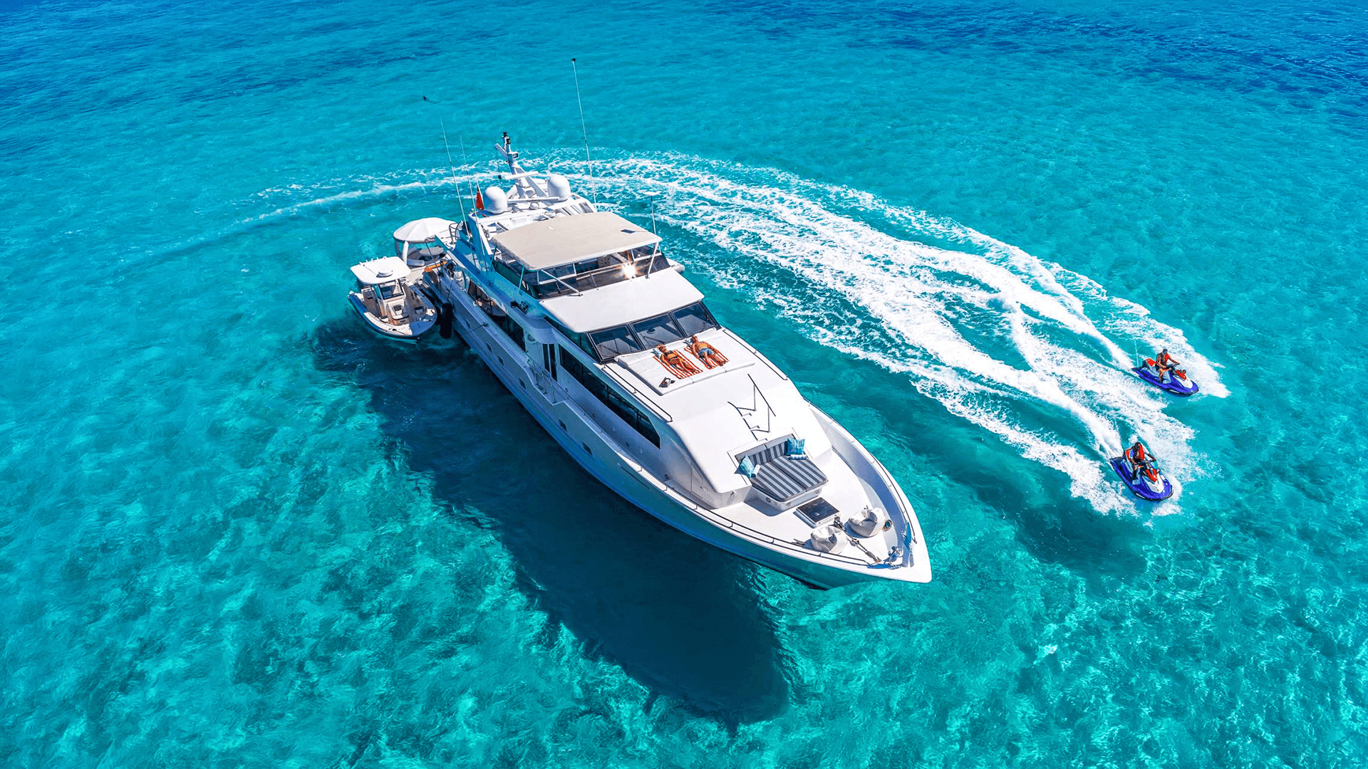 catamaran_charter_in_nassau_bahamas