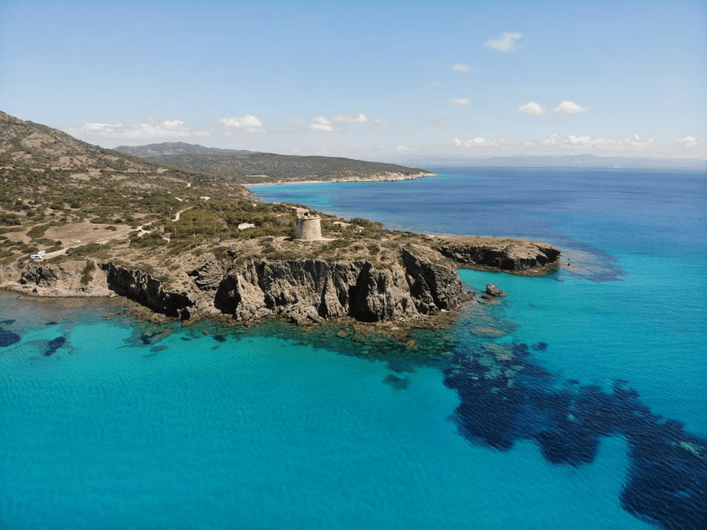 coastal_view_of_torre_cannai_in_sardinia_italy
