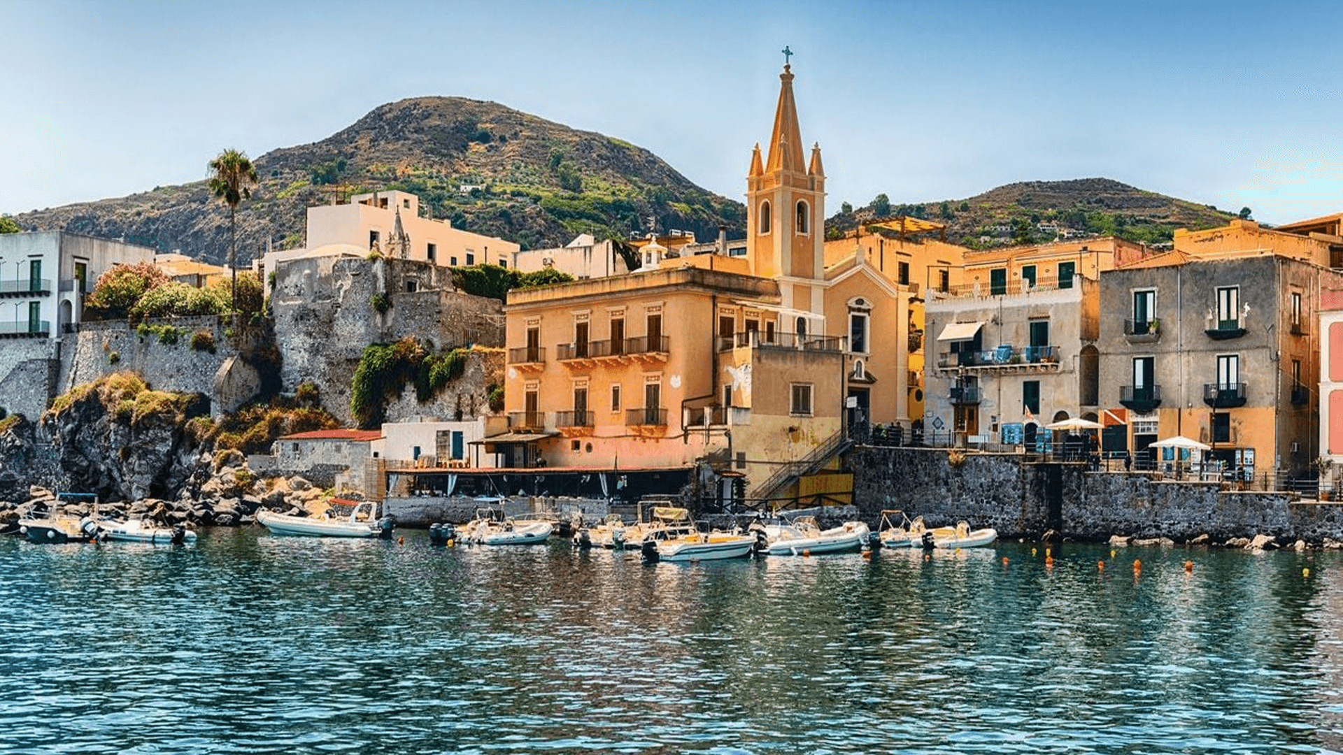 lipari_in_sicily