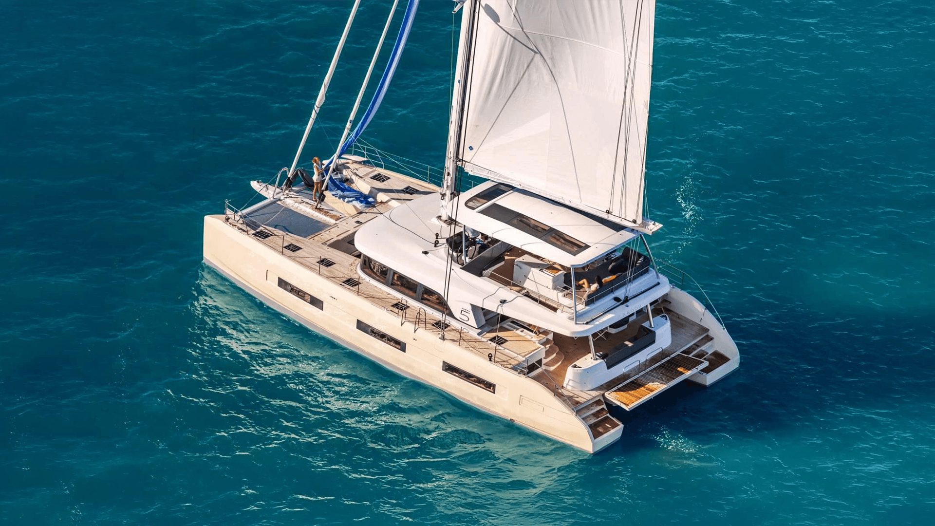 sail_out_of_tortola