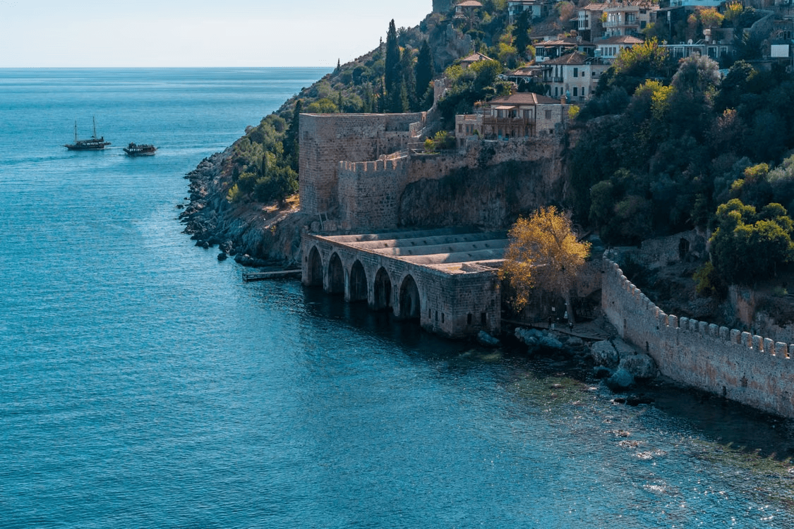 view_of_alanya_castle_in_antalya_turkey